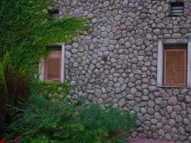 Revestimientos de pared imitación piedra en Bricodepot variedad y calidad garantizada