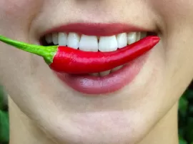 Descubre qué significa tener la lengua blanca con puntitos rojos y cómo solucionarlo